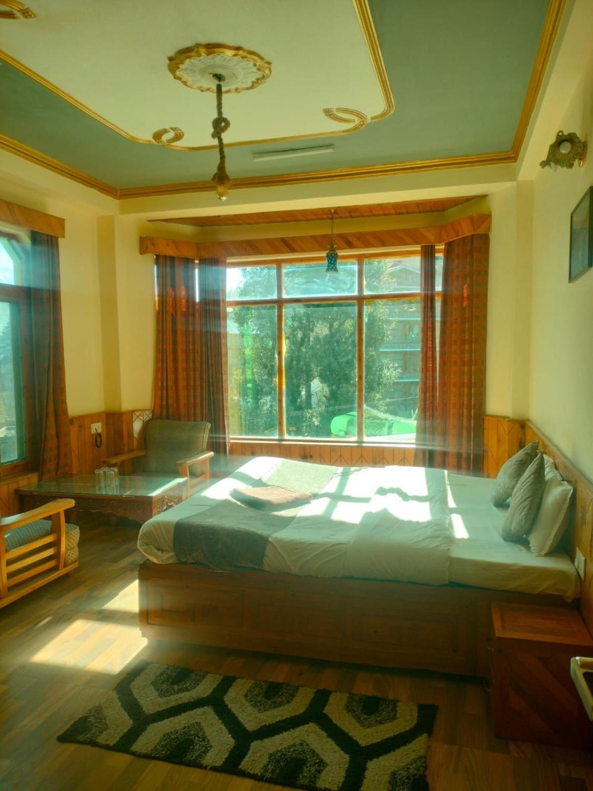 מנאלי Govind Royal Stay מראה חיצוני תמונה