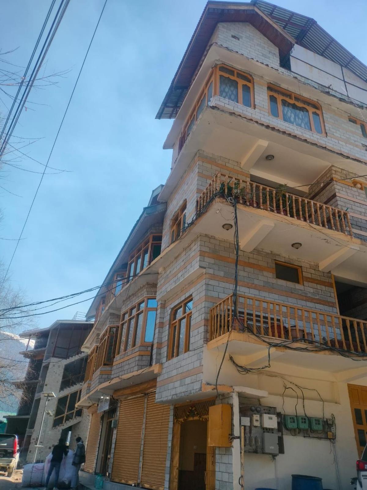 מנאלי Govind Royal Stay מראה חיצוני תמונה